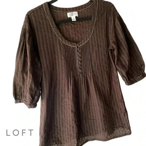 LOFT | NWOT | PLEATED BUTTON FRONT BOHO BROWN TOP | SIZE: 8